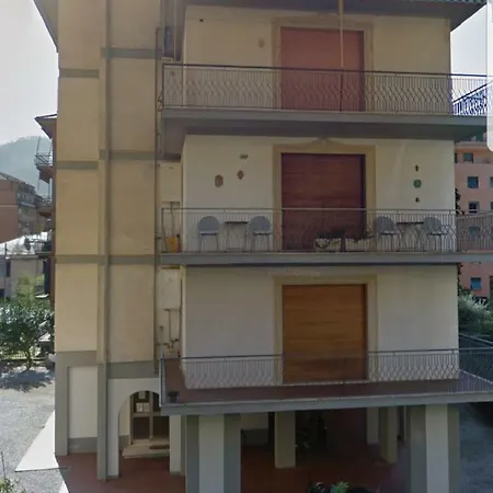 Primula Rossa شقة