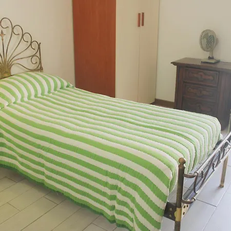 Primula Rossa * Levanto