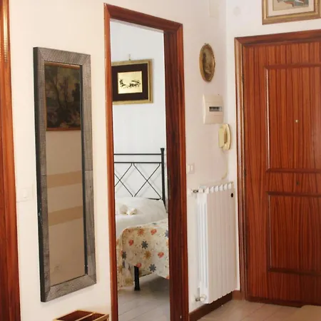 Апартаменты Primula Rossa Леванто